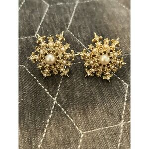 Vintage Triad Signed Rhinestone  Sunburst Gold Tone Screw back Earrings #466